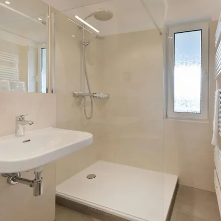 Haus Am Hoevt - 6 Goehren (Ruegen)