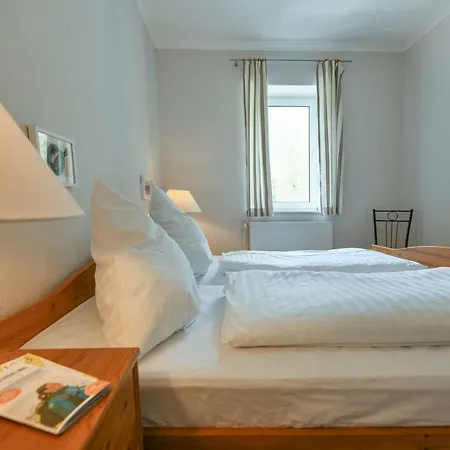 Apartment Haus Am Hoevt - 6 Goehren (Ruegen)